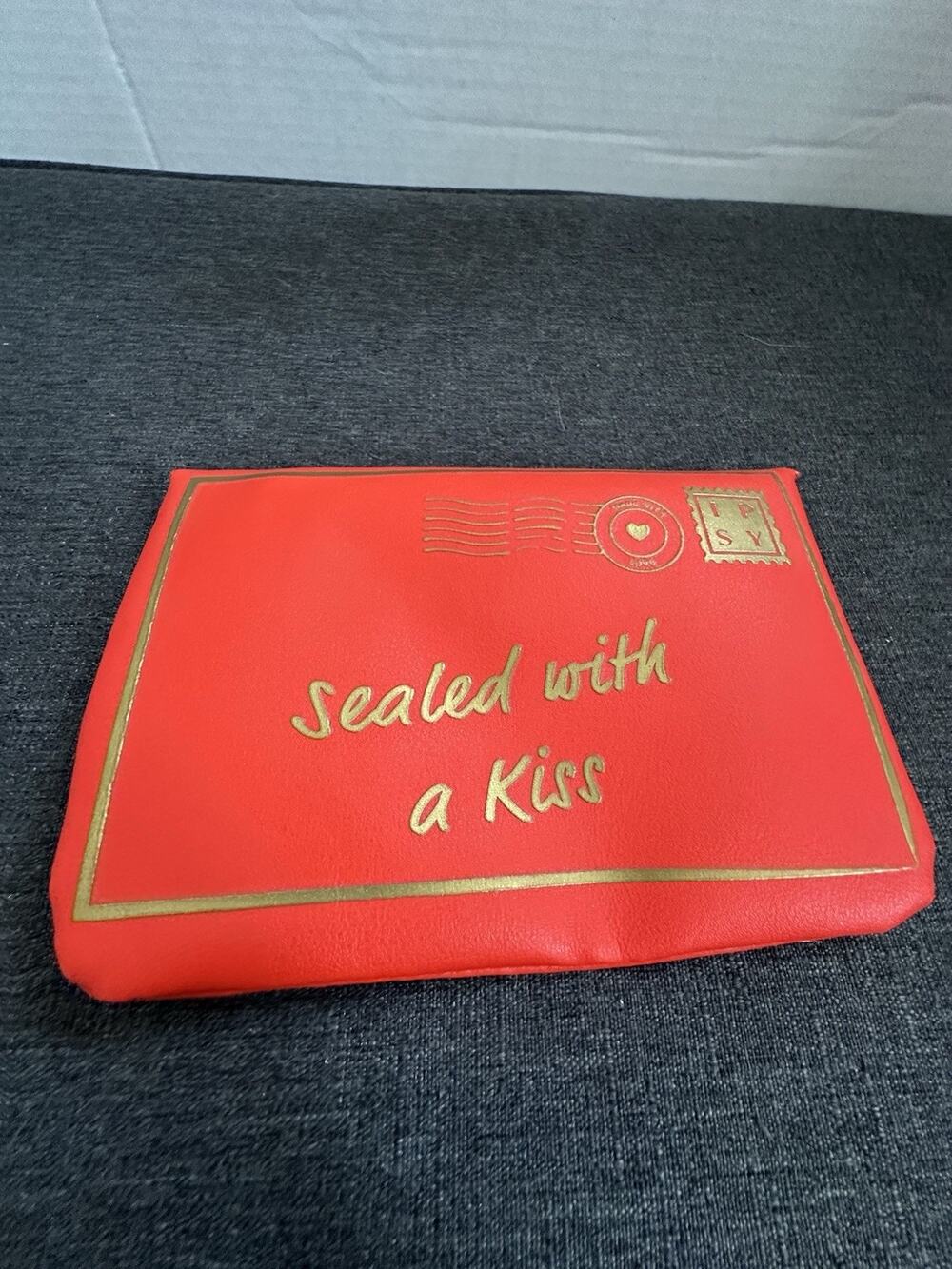 IPSY Sealed With a Kiss Red Envelope Makeup Bag Clutch Gold Lips 2021